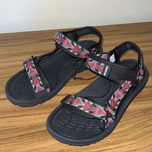 Mens sandals 13 - Picture 1 of 9